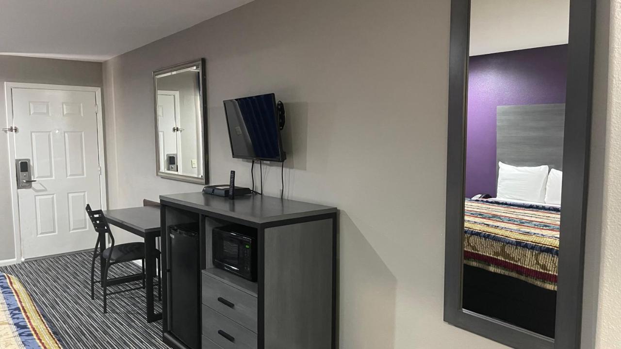 Executive Inn And Suites Houston Esterno foto